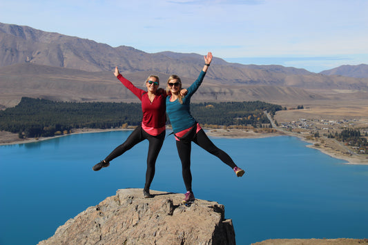 Alps2Ocean Guided Tours - Tramper & Trail Transfers, two girls on rock
